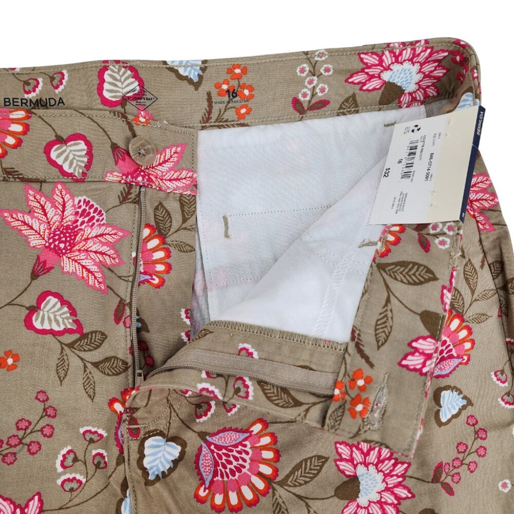 New St Johns Bay Womens 16 36x11 Mid Rise Floral Secretly Slender Bermuda Shorts - Picture 5 of 15